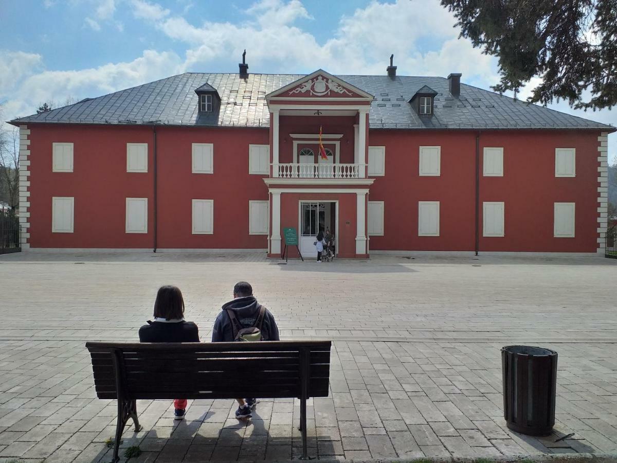 Ferienwohnung Apartman Donji Kraj Cetinje Exterior foto